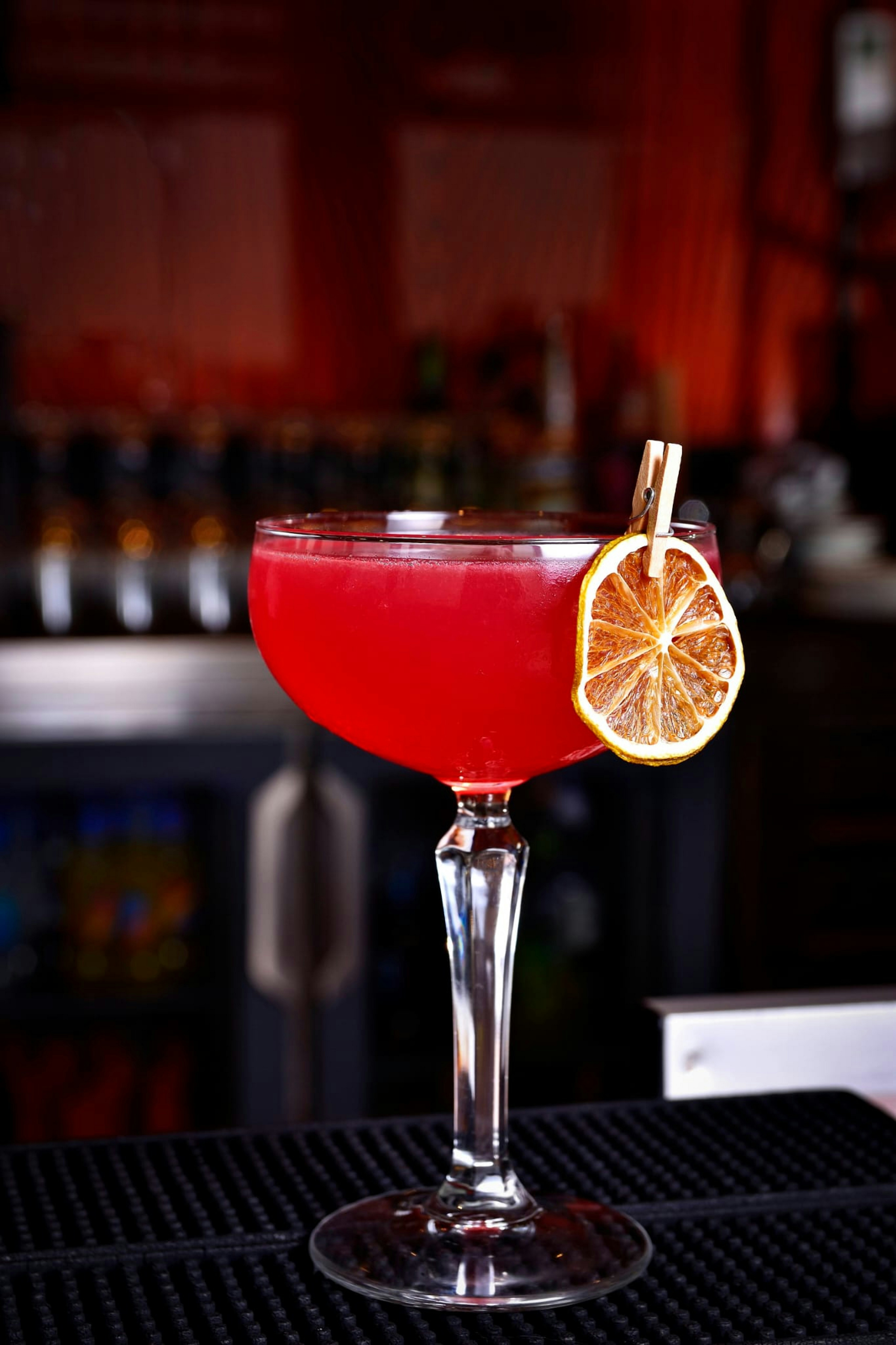 Hibiscus cocktail drink opskrift
